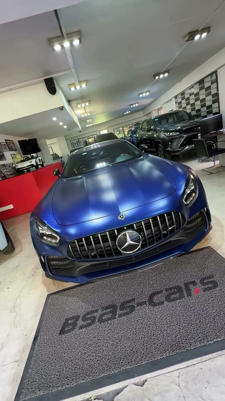 Mercedes-AMG GT R, foto 4