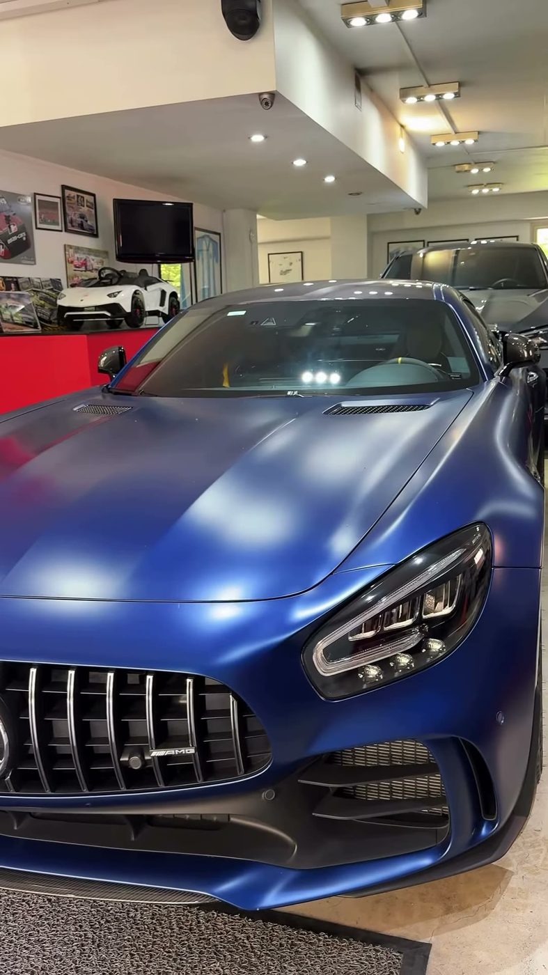 Mercedes-AMG GT R, foto 5