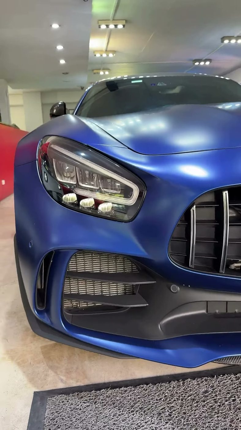 Mercedes-AMG GT R, foto 7
