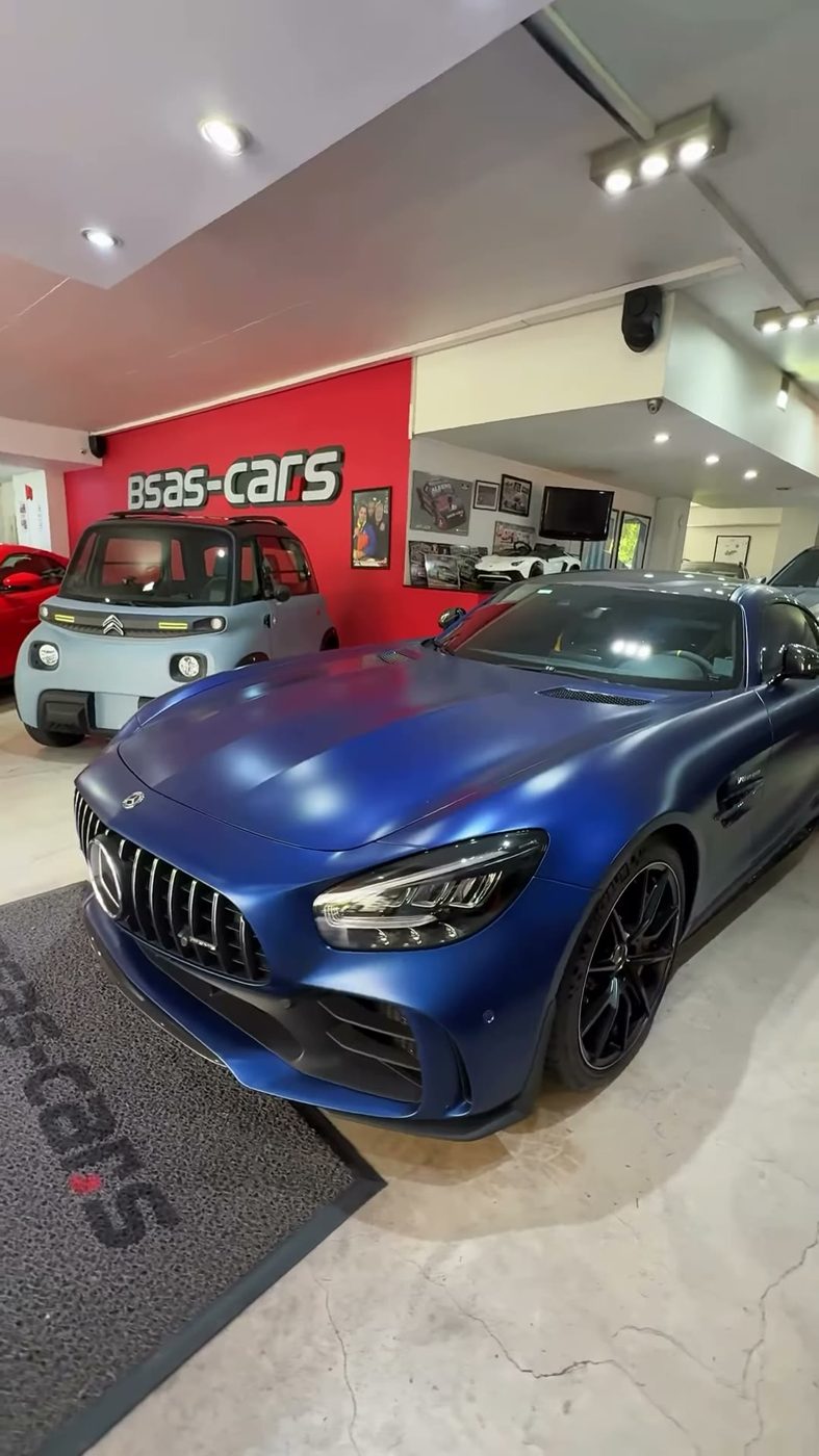 Salón de BsAs Cars en Puerto Madero